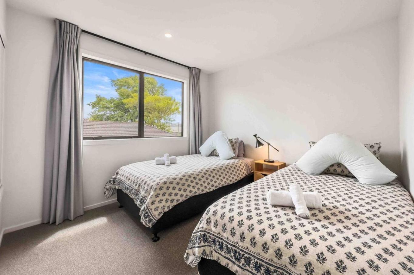 Discover A Brand New Apartment In Vibrant Chch Christchurch Exteriör bild